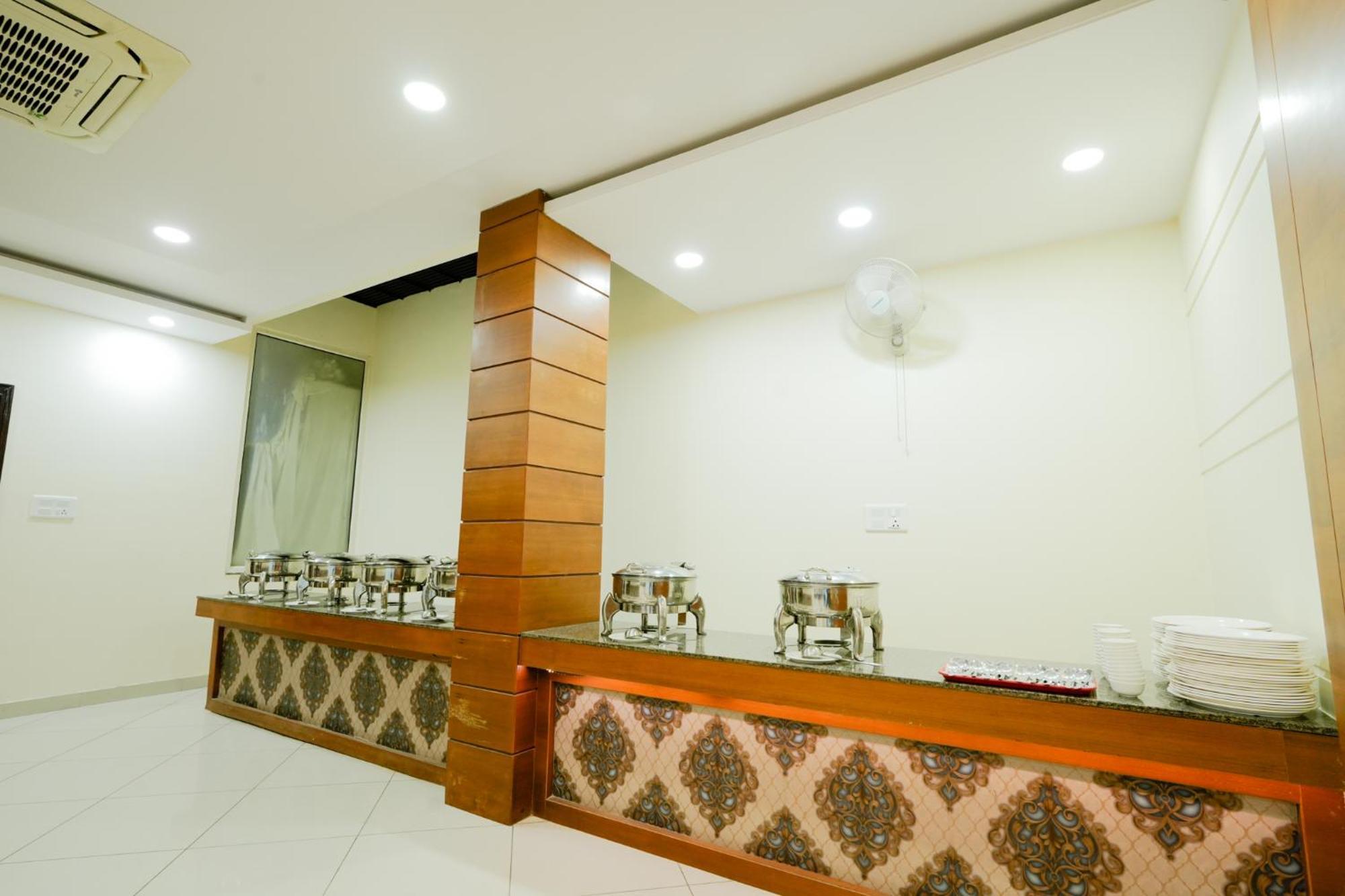 Hotel Olive Greens Near Jaipur International Airport Exteriör bild