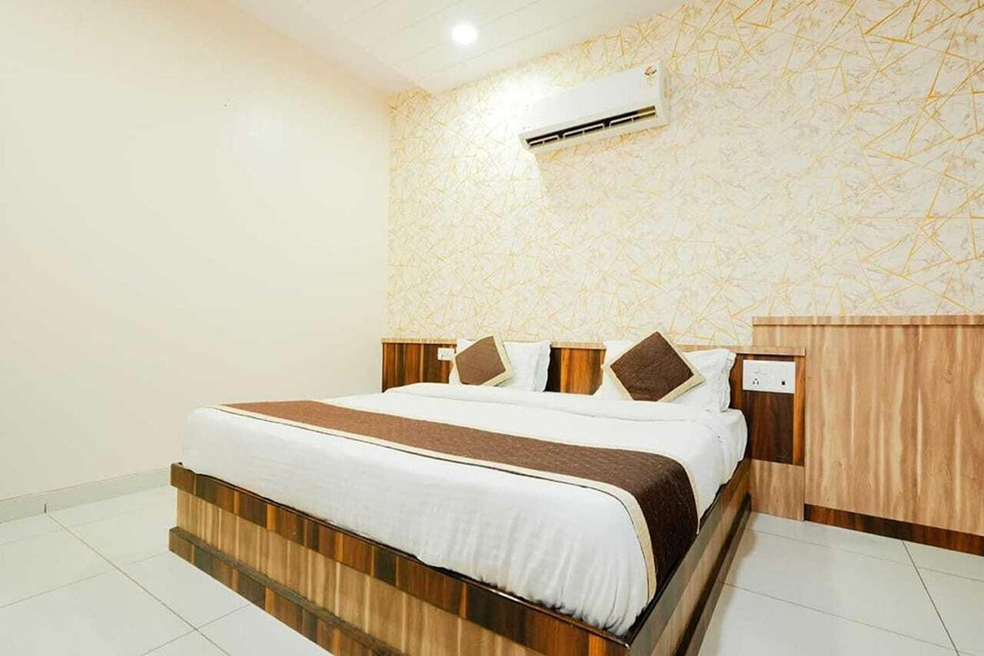 Hotel Olive Greens Near Jaipur International Airport Exteriör bild
