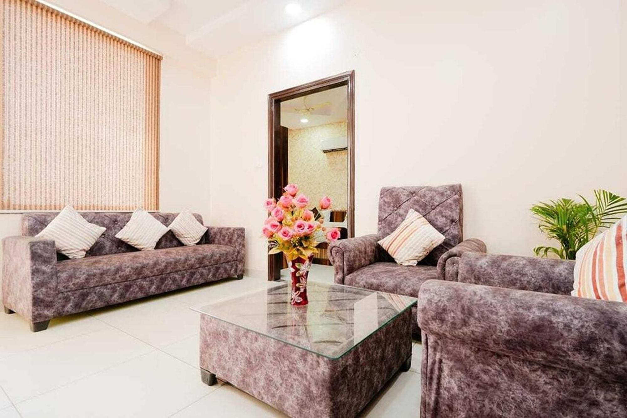 Hotel Olive Greens Near Jaipur International Airport Exteriör bild