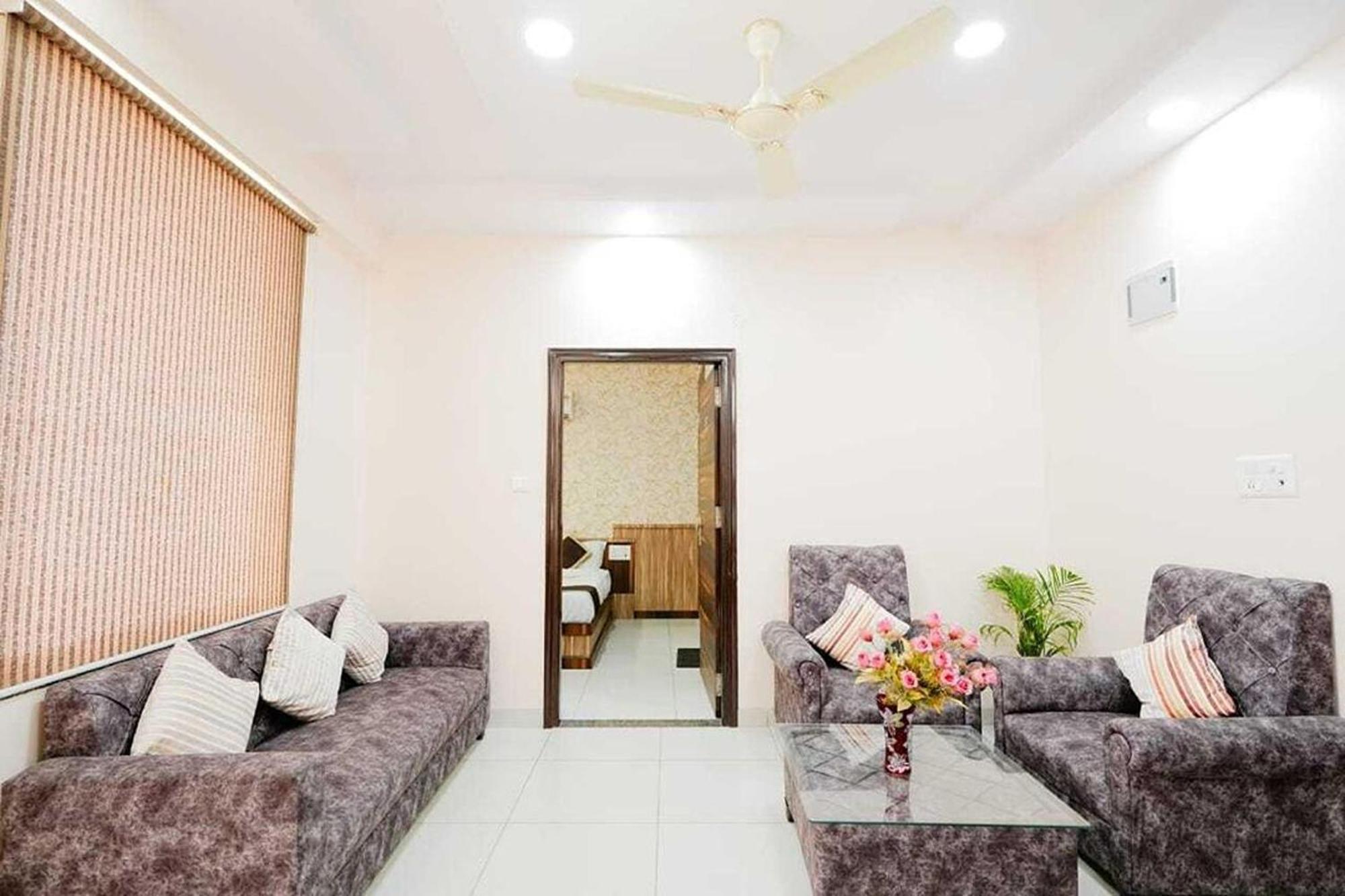 Hotel Olive Greens Near Jaipur International Airport Exteriör bild