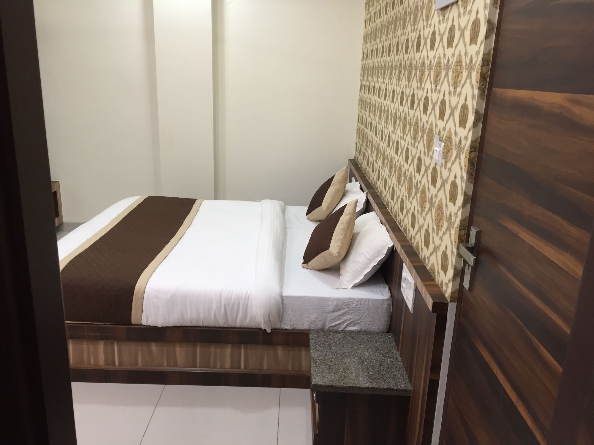 Hotel Olive Greens Near Jaipur International Airport Exteriör bild